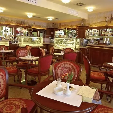 Grand Hotell 4*
