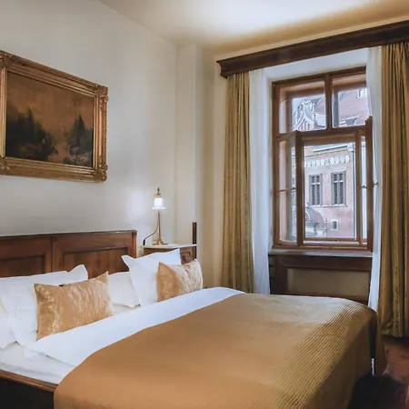 Grand Hotell