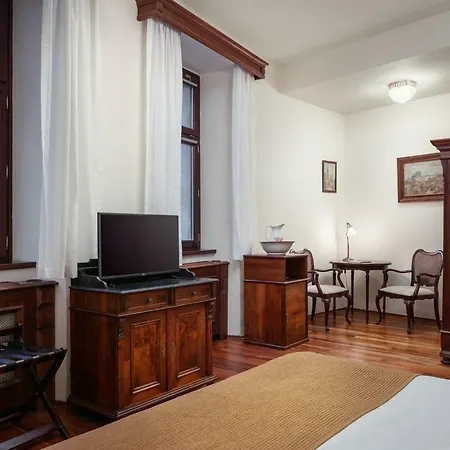 Hotel Grand Praga