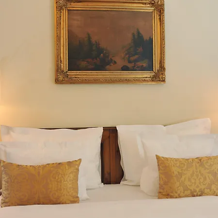 Hotel Grand 4*