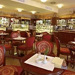 Grand Ξενοδοχείο 4*