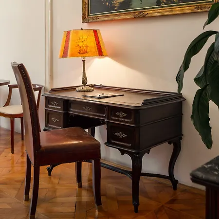 Hotel Grand Prague